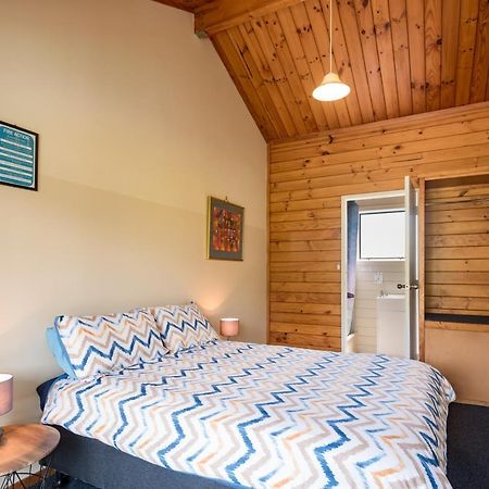 Bay Of Islands Lodge Пайхия Екстериор снимка