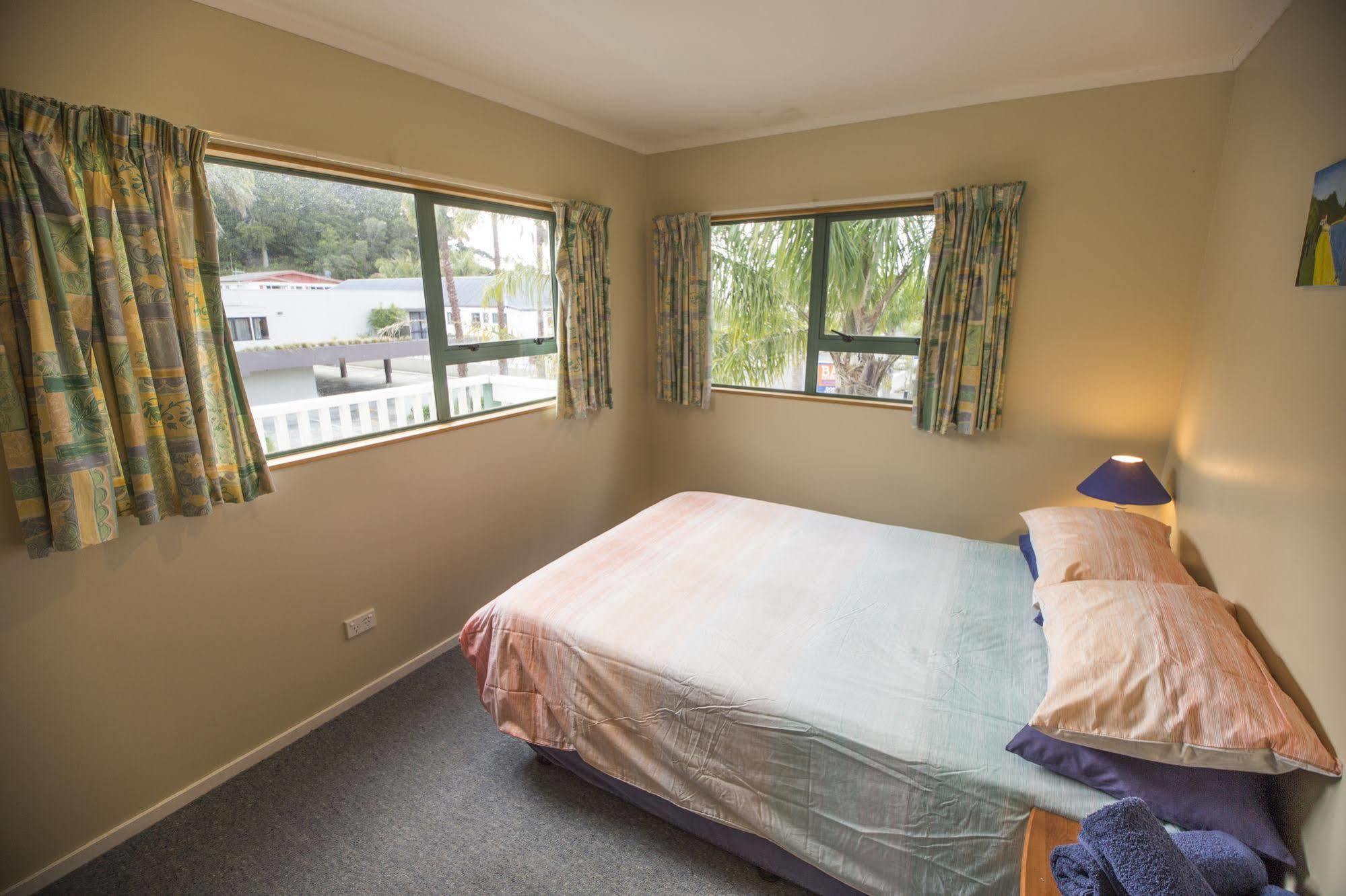 Bay Of Islands Lodge Пайхия Екстериор снимка